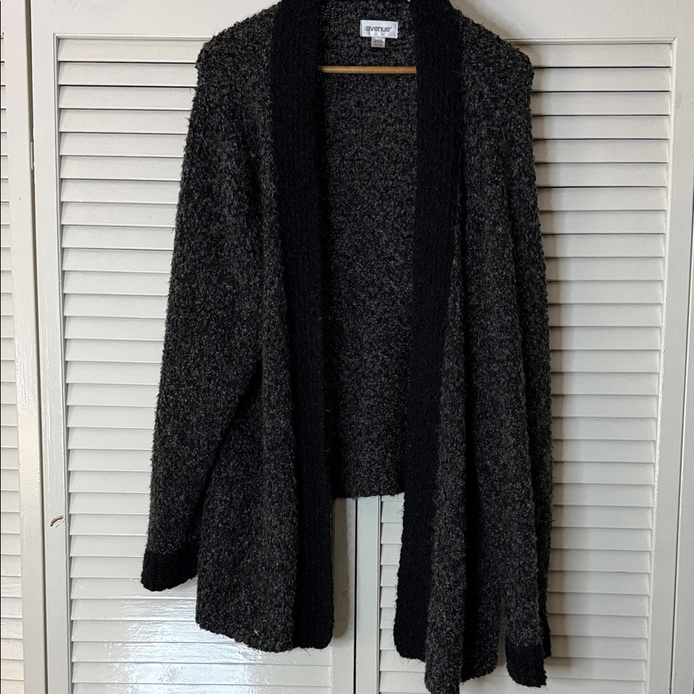Avenue Black and Gray Open-Front Cardigan